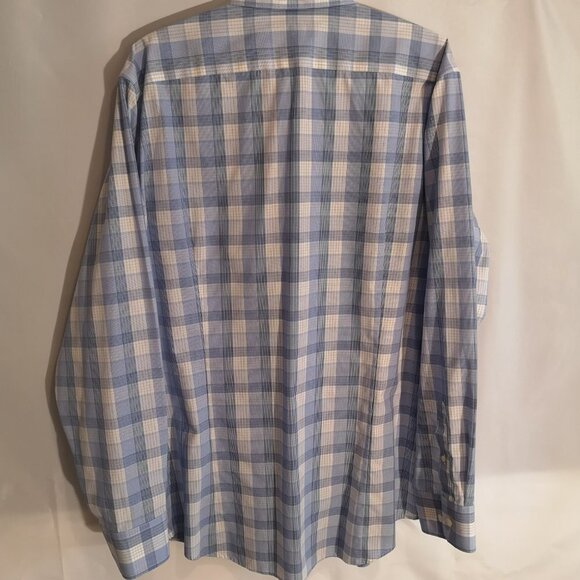 2/$30.00 Mix & Match - Banana Republic Men's Dress / Casual Shirt - Picture 2 of 5